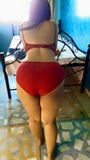 Desi Bare Butt_25.jpg
